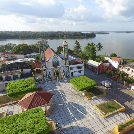 Jeny te invita a visitar el santurio del manatí